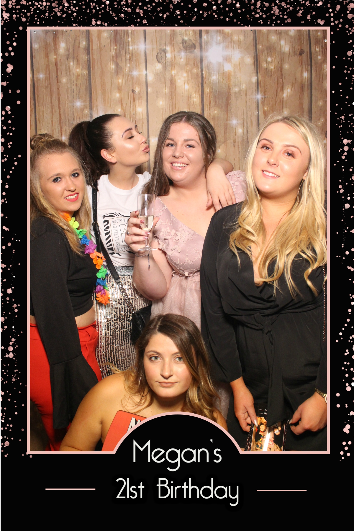 Megan's 21st Birthday Party  | View more photos from the event at gallery.magicimages.uk/u/MagicImages/Megans-21st-Birthday-Party